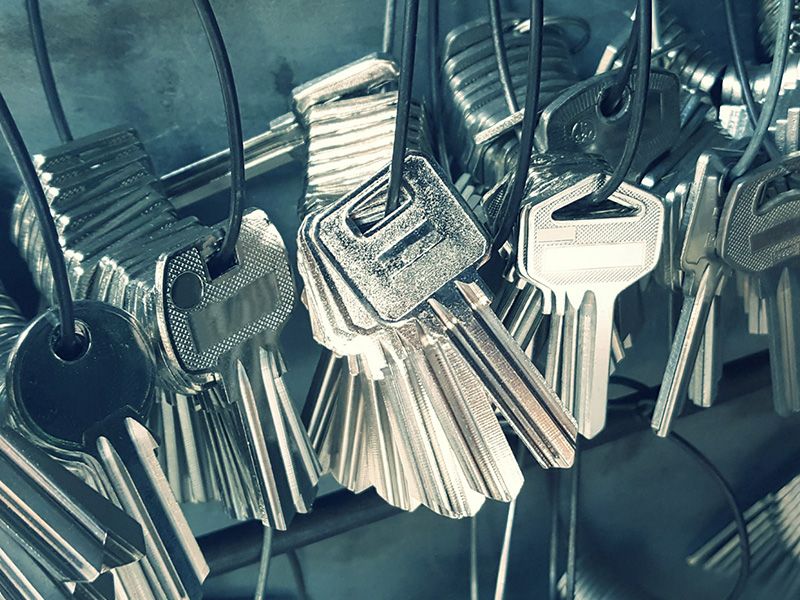 bornova çilingir 24 saat