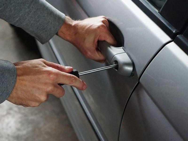 bornova oto çilingir